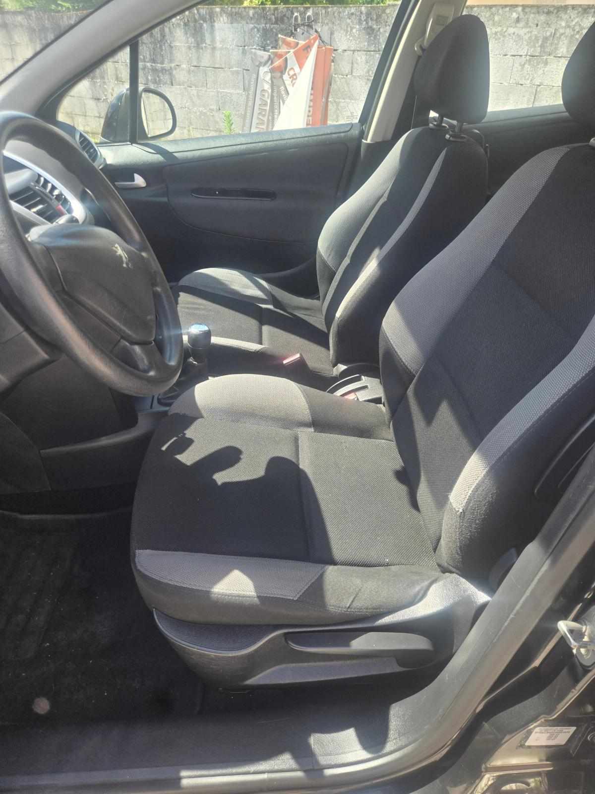 peugeot-207-1-4-hdi-2008-diesel-1398cc