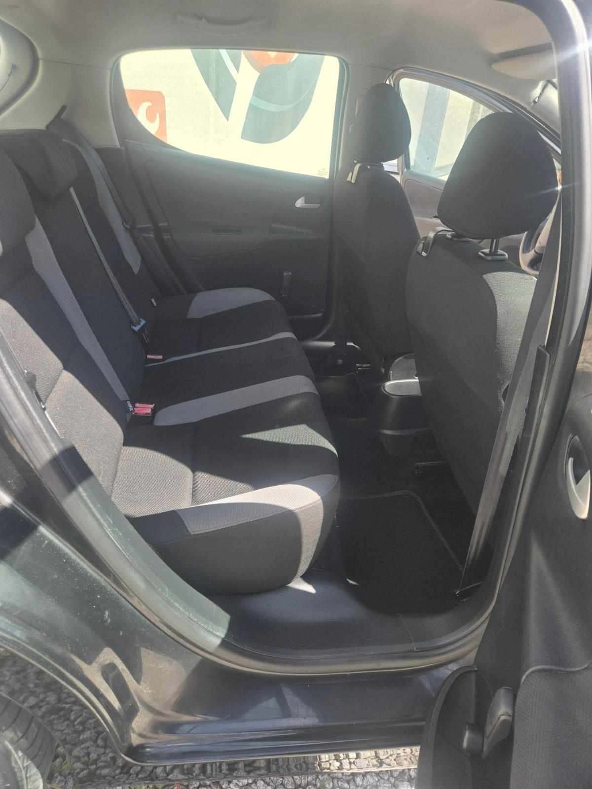 peugeot-207-1-4-hdi-2008-diesel-1398cc