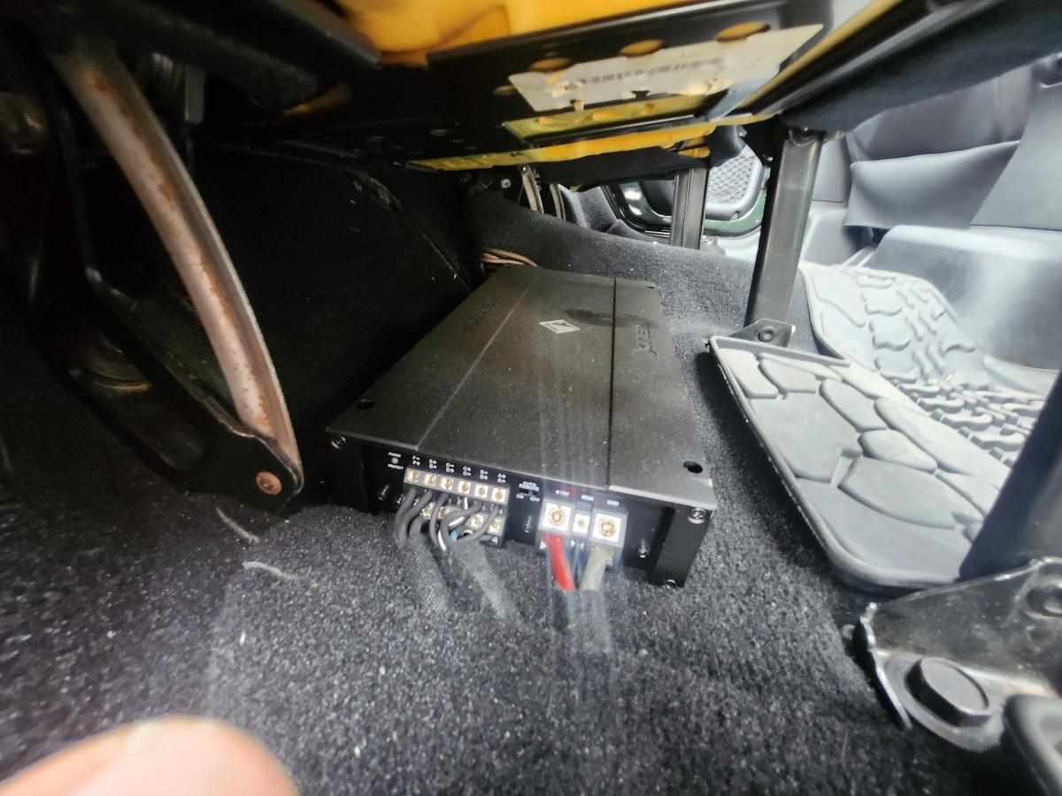 jeep-wrangler-2-8-4x4-2011-diesel-2777cc