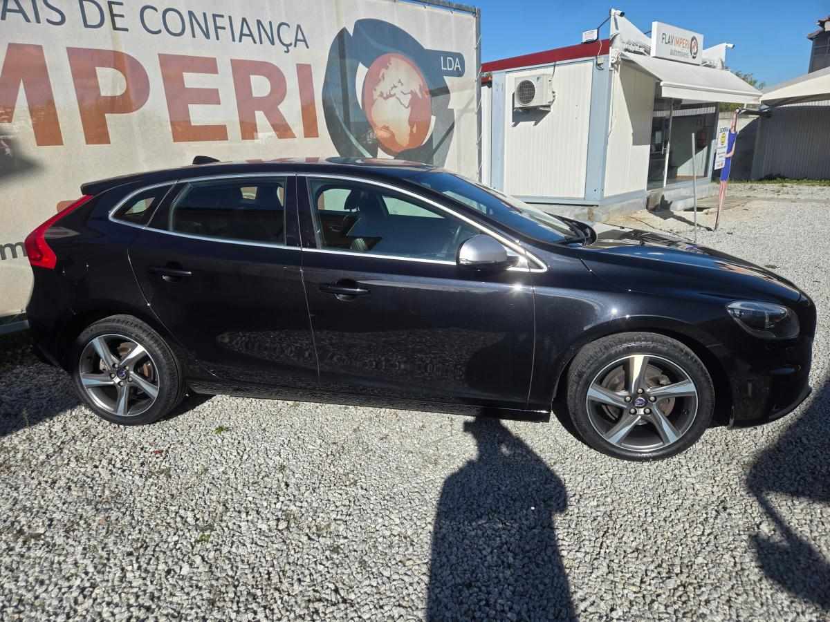 volvo-v40-d2-1-6-2014-diesel-1560cc