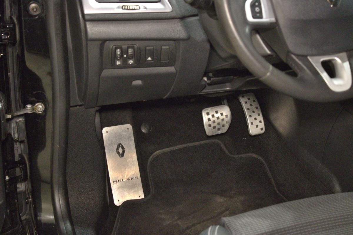 renault-megane-coupe-2011-diesel-1461cc