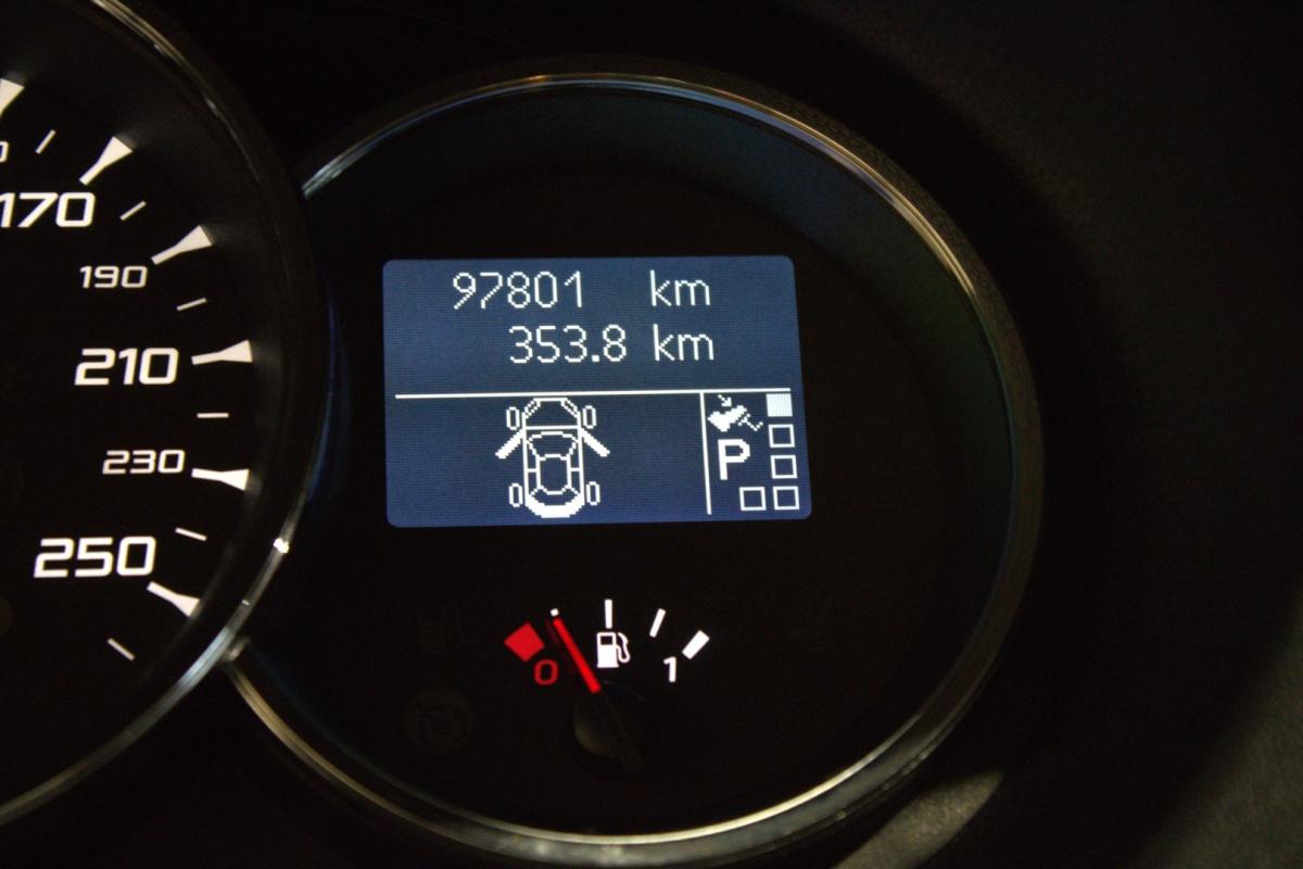 renault-megane-coupe-2011-diesel-1461cc