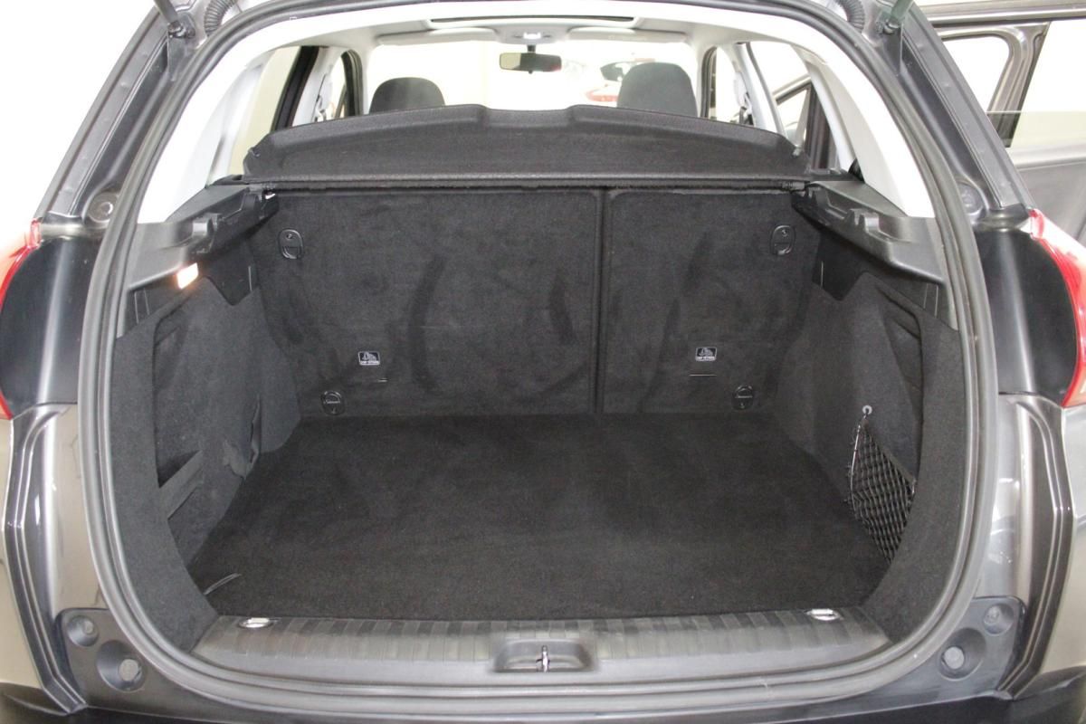 peugeot-2008-2016-gasolina-1199cc