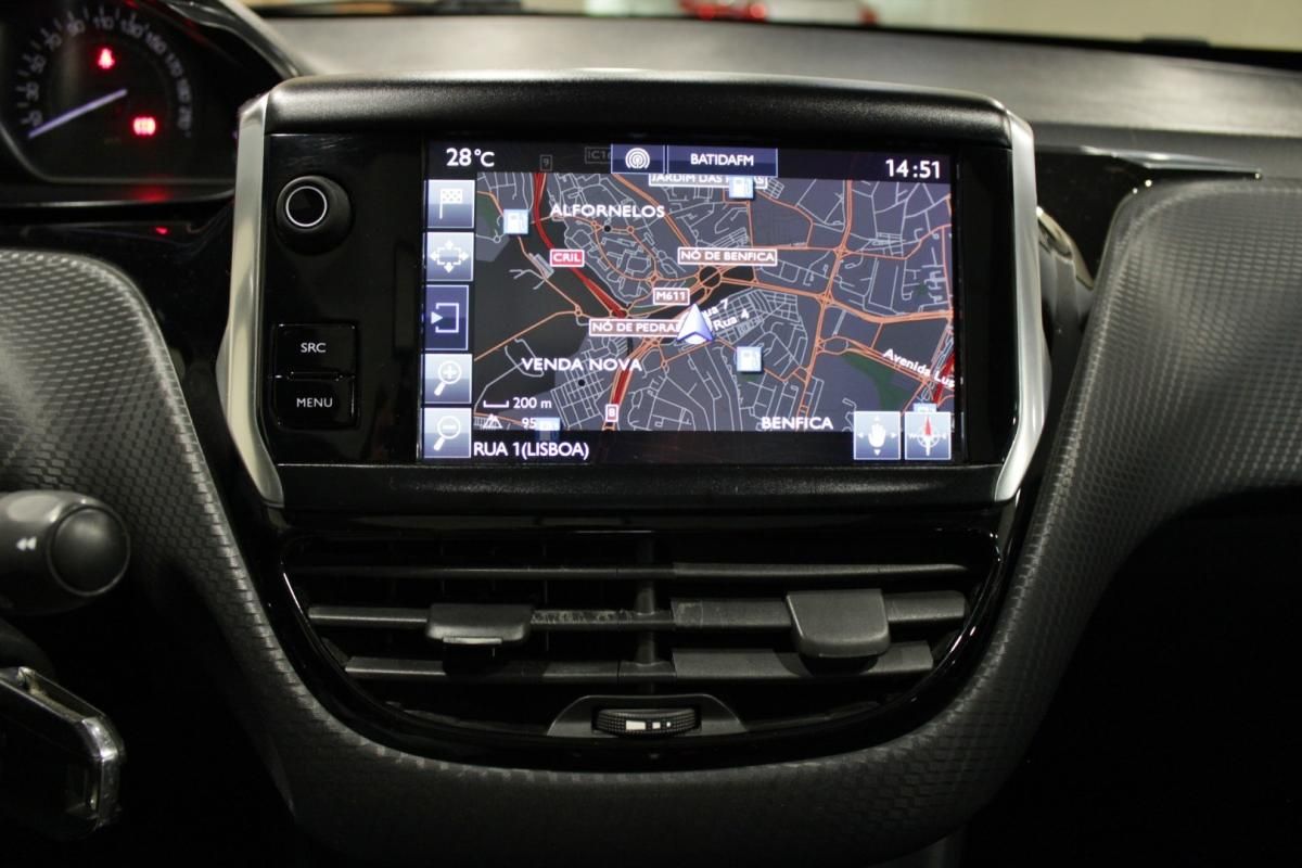 peugeot-2008-2016-gasolina-1199cc