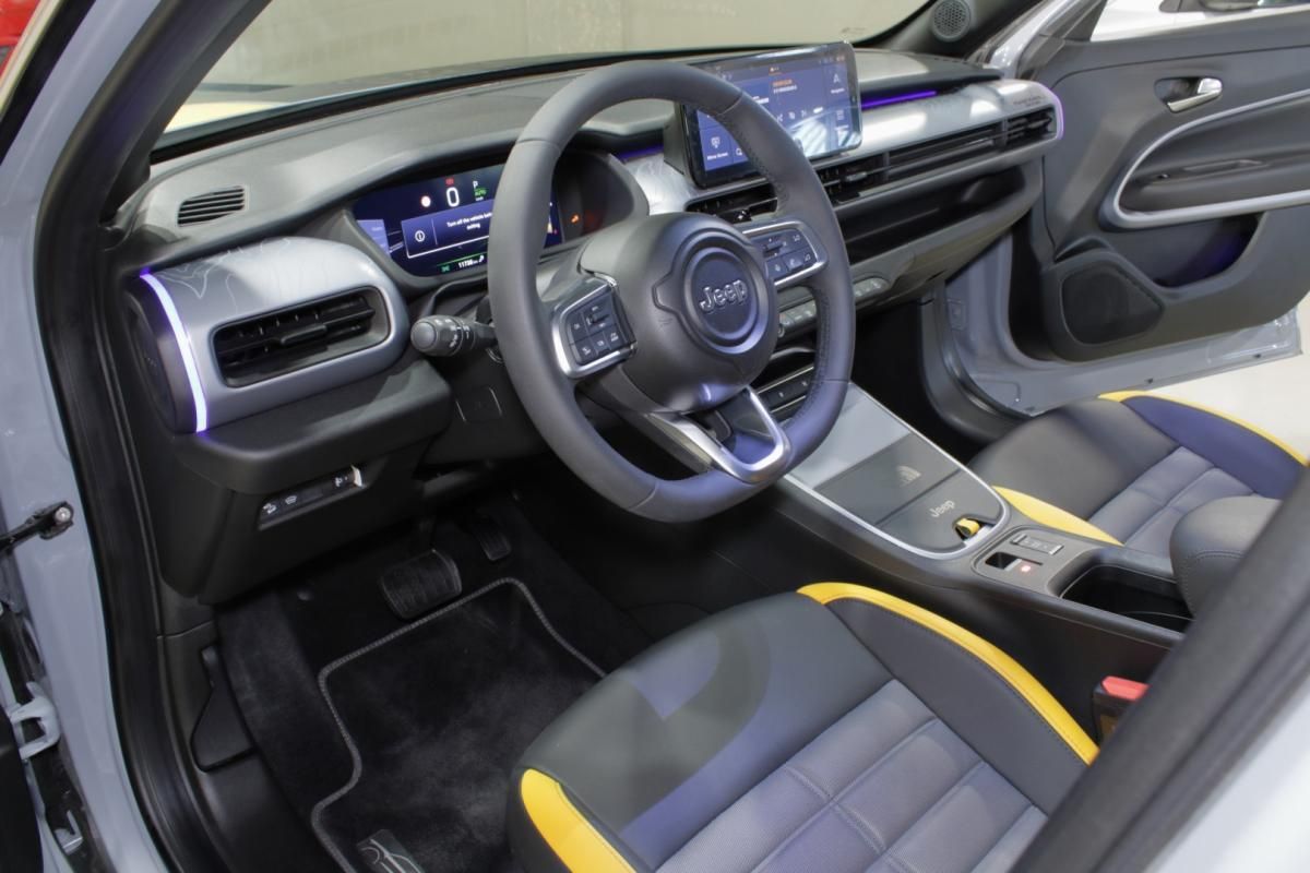 jeep-avenger-2025-gasolina-1199cc