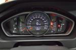 volvo-v40-cross-country-2016-diesel-1969cc
