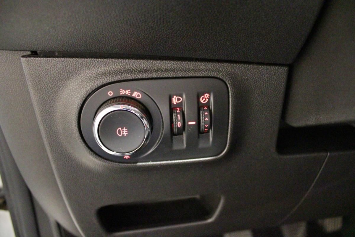 opel-corsa-2018-diesel-1248cc