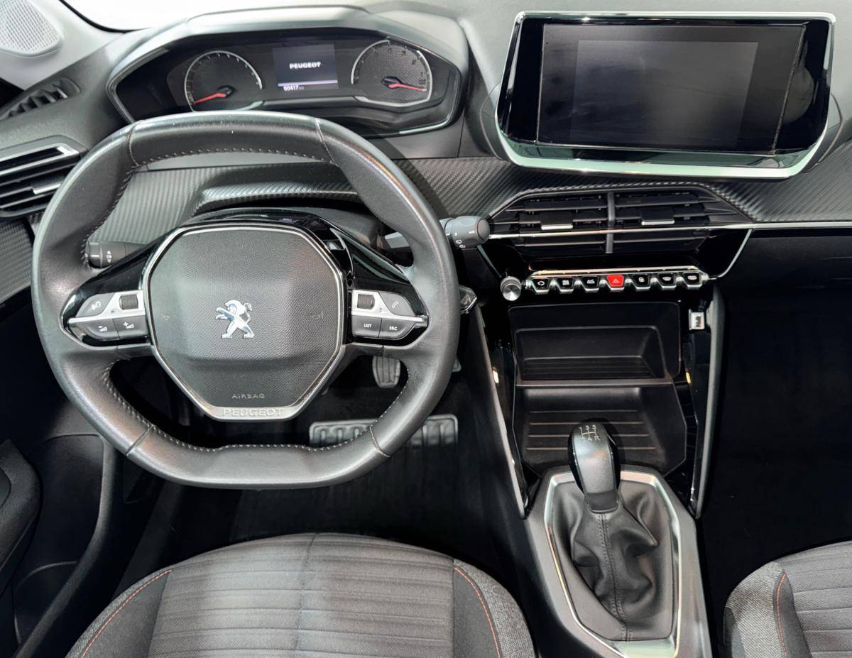 peugeot-208-2022-gasolina-1199cc