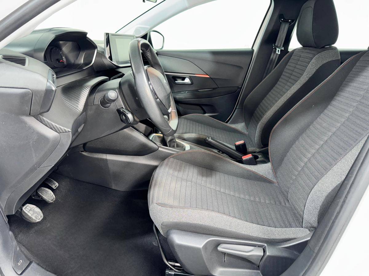 peugeot-208-2022-gasolina-1199cc