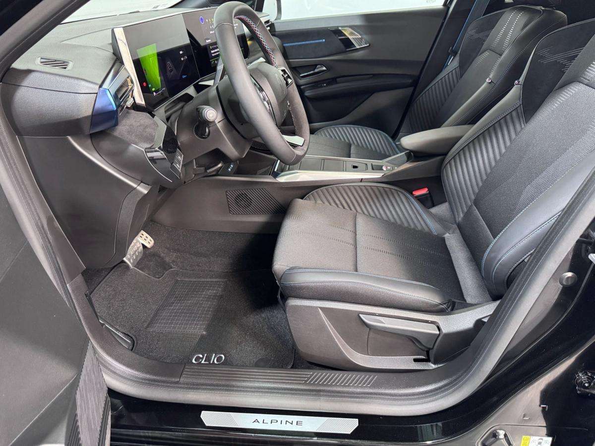 renault-clio-2026-hibrido-a-gasolina-1789cc