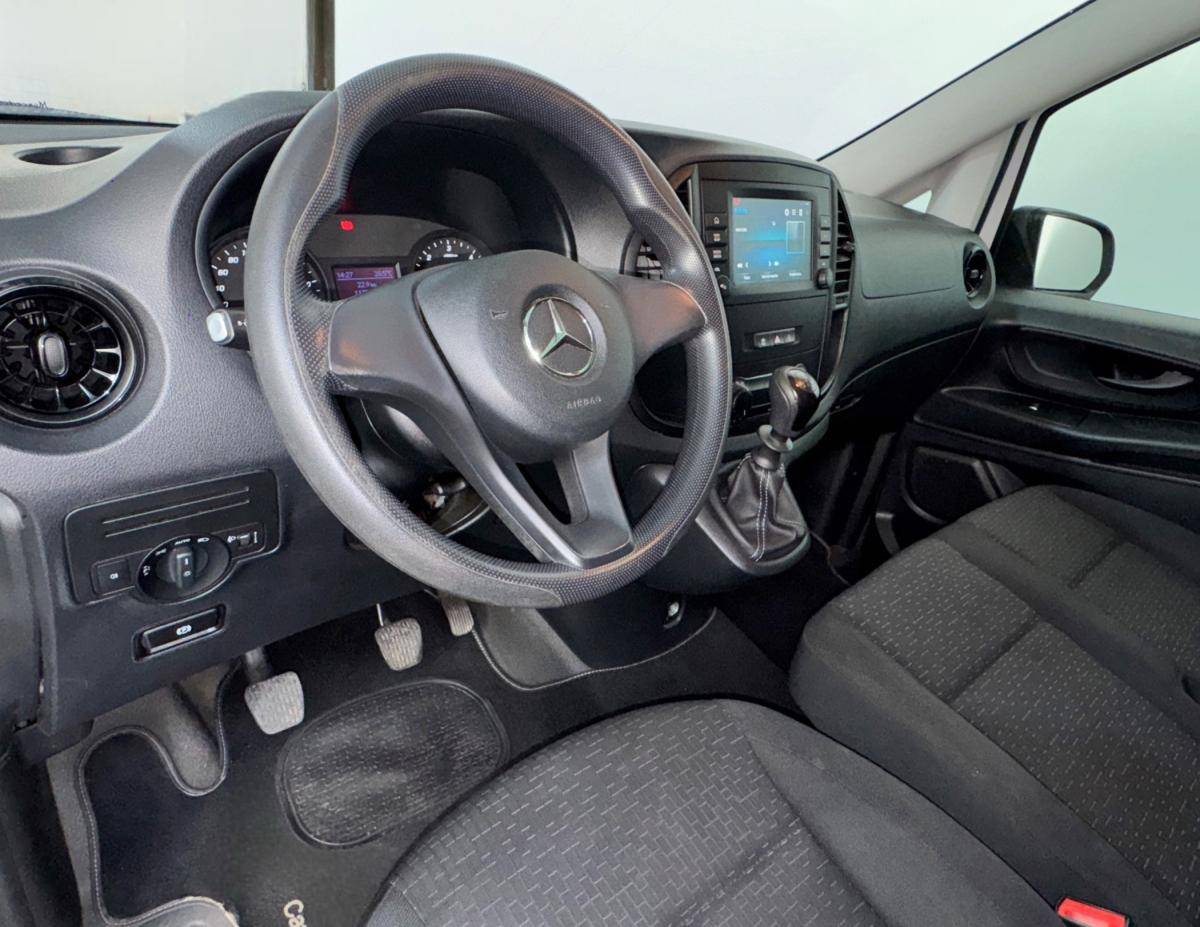 mercedes-benz-vito-2022-diesel-1950cc
