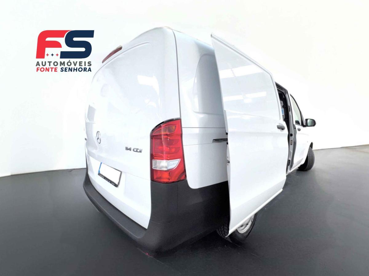 mercedes-benz-vito-2022-diesel-1950cc