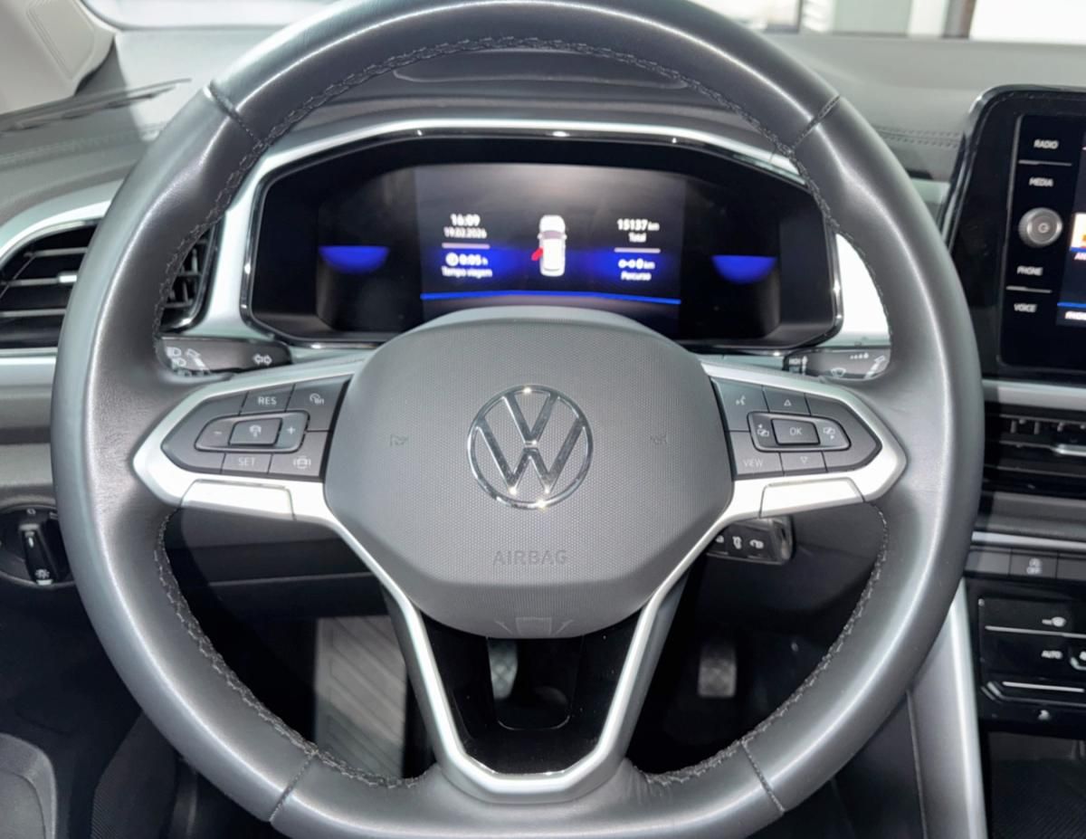 volkswagen-t-roc-2023-gasolina-999cc