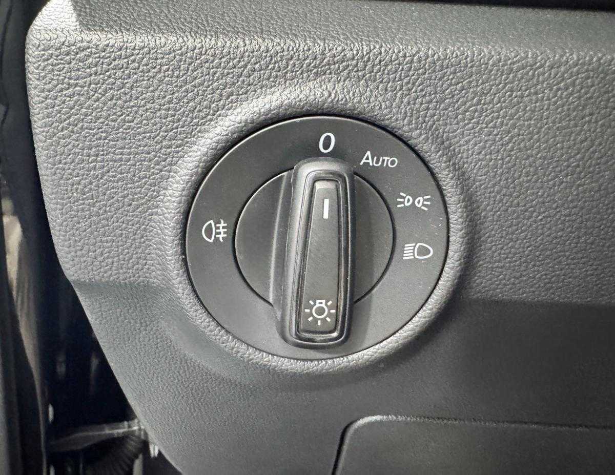 volkswagen-t-roc-2023-gasolina-999cc