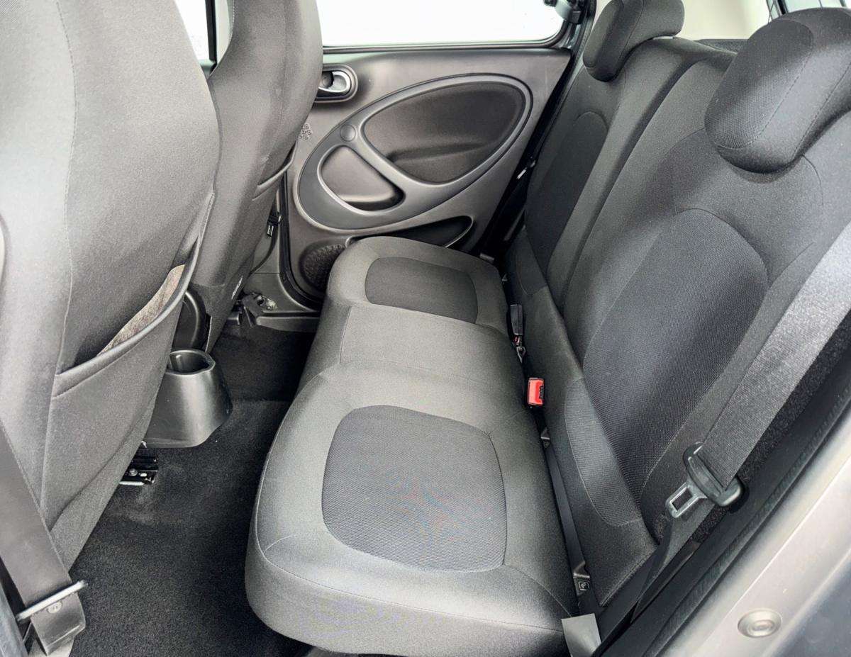 smart-forfour-2018-gasolina-898cc