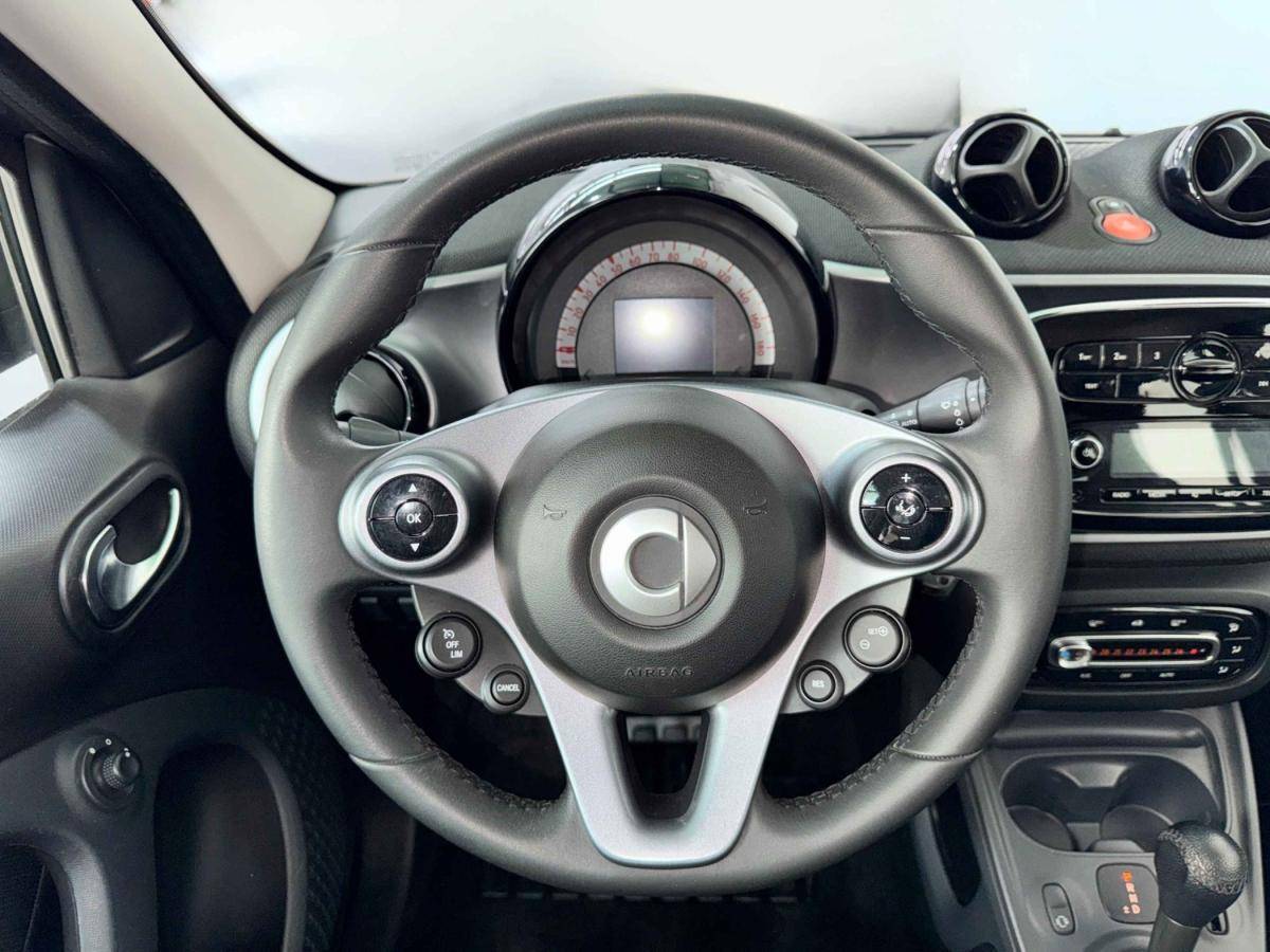 smart-forfour-2018-gasolina-898cc