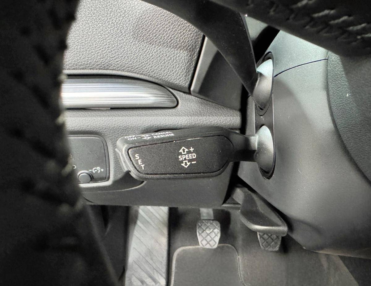 audi-a3-limousine-2016-diesel-1598cc