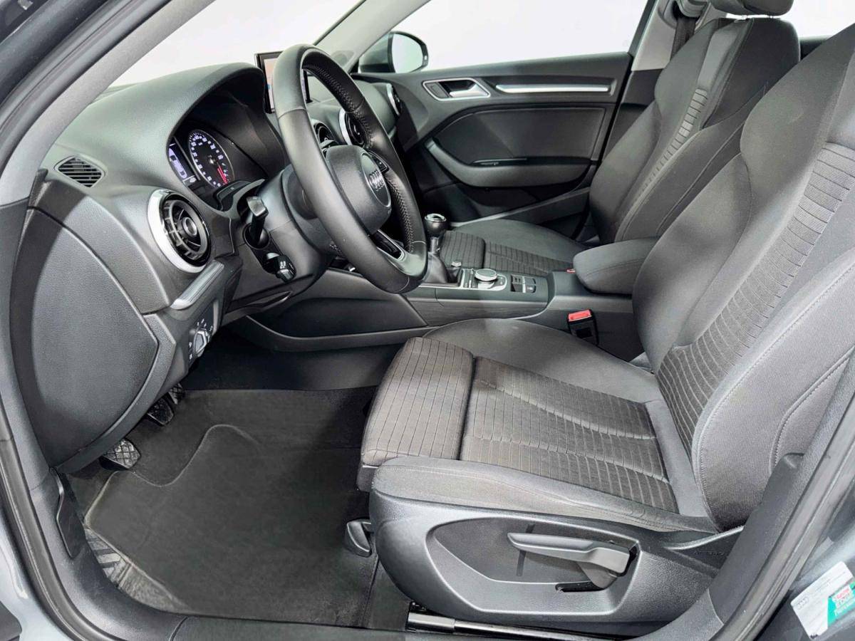audi-a3-limousine-2016-diesel-1598cc