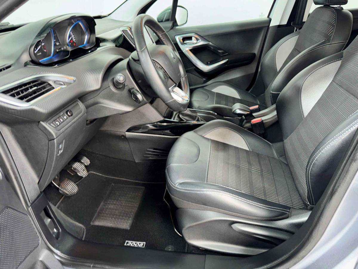 peugeot-2008-2016-gasolina-1199cc