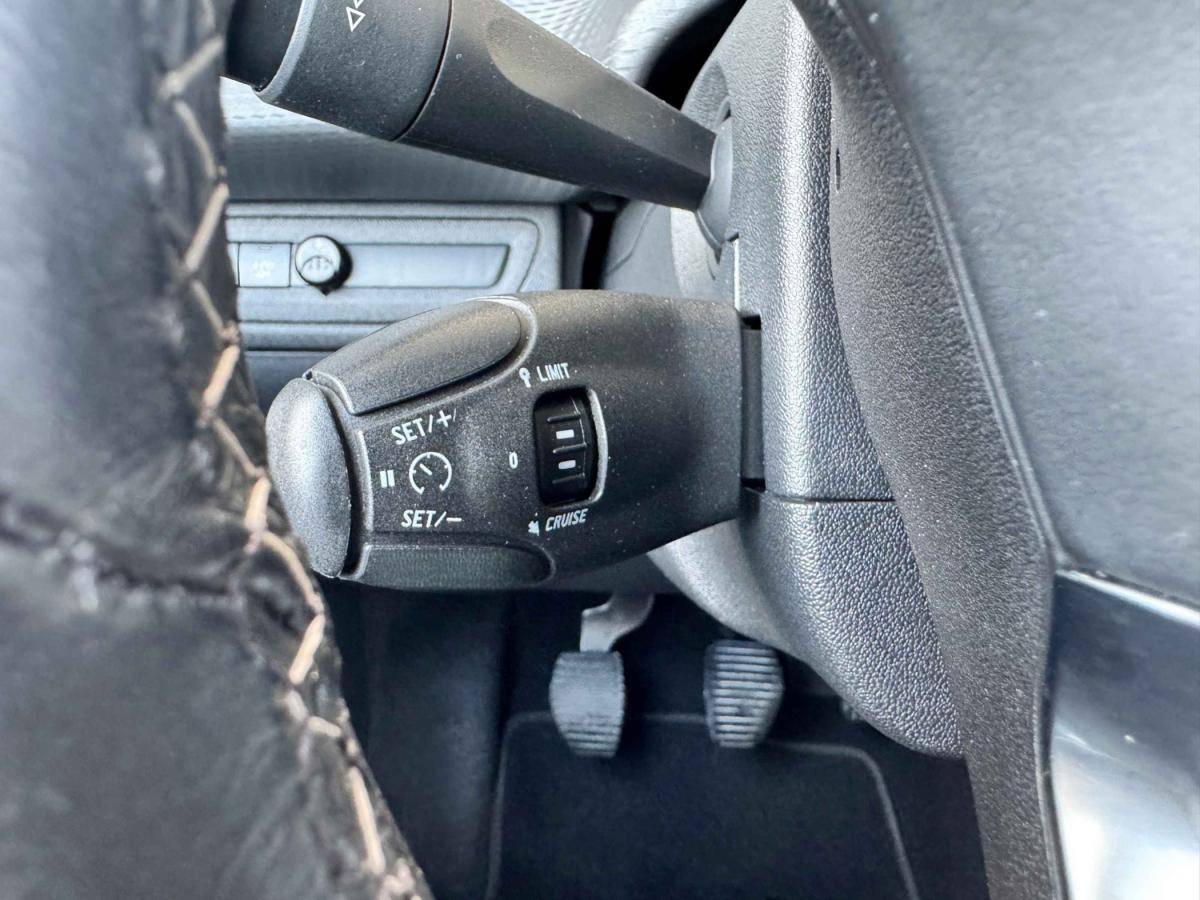 peugeot-2008-2016-gasolina-1199cc