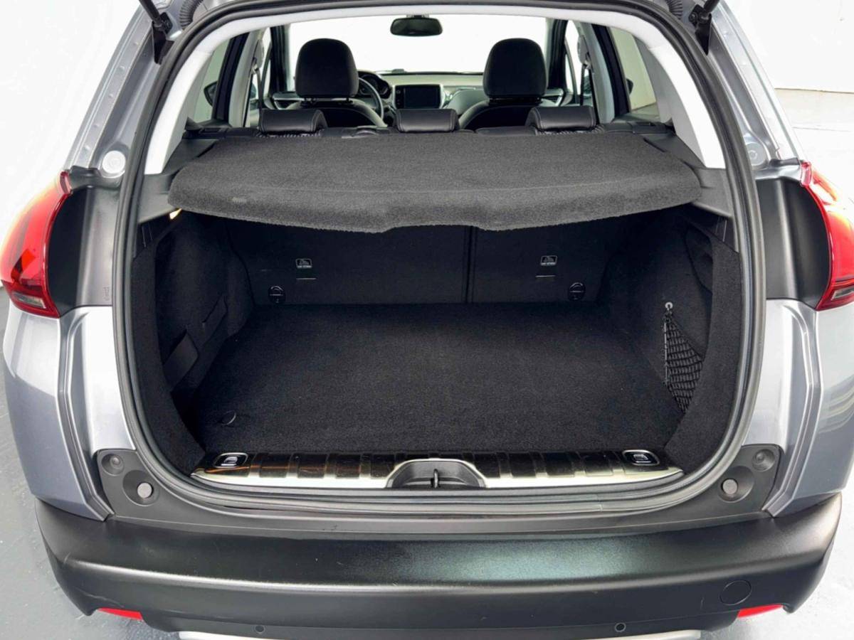 peugeot-2008-2016-gasolina-1199cc