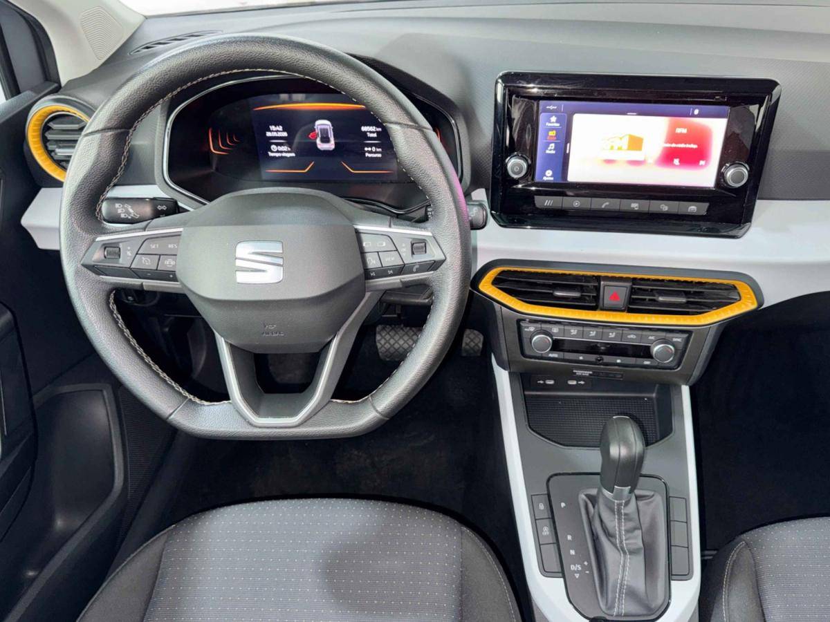 seat-arona-2023-gasolina-999cc