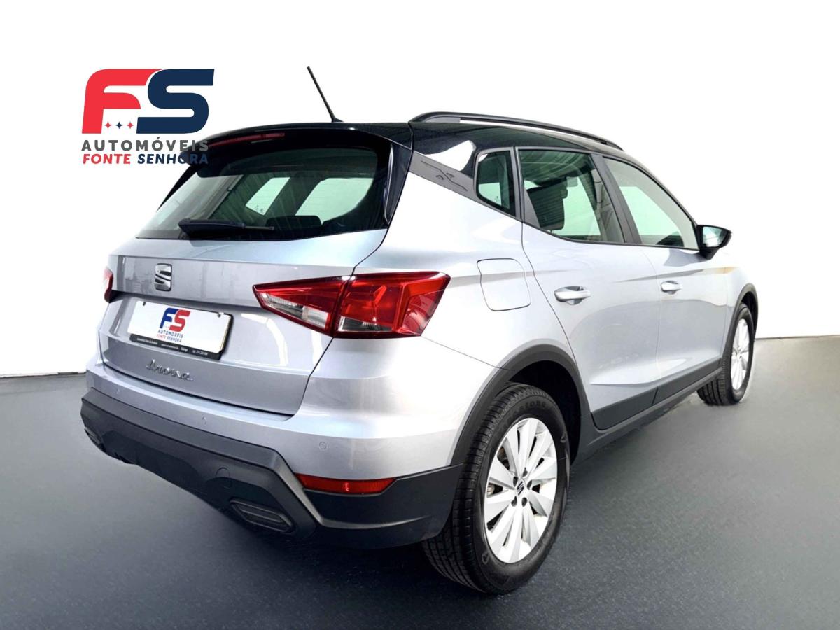 seat-arona-2023-gasolina-999cc