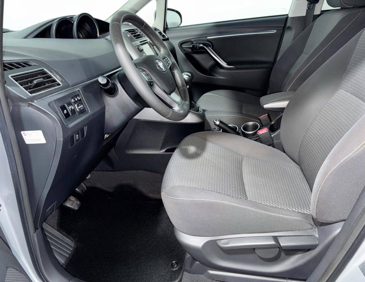 toyota-verso-2015-diesel-1598cc