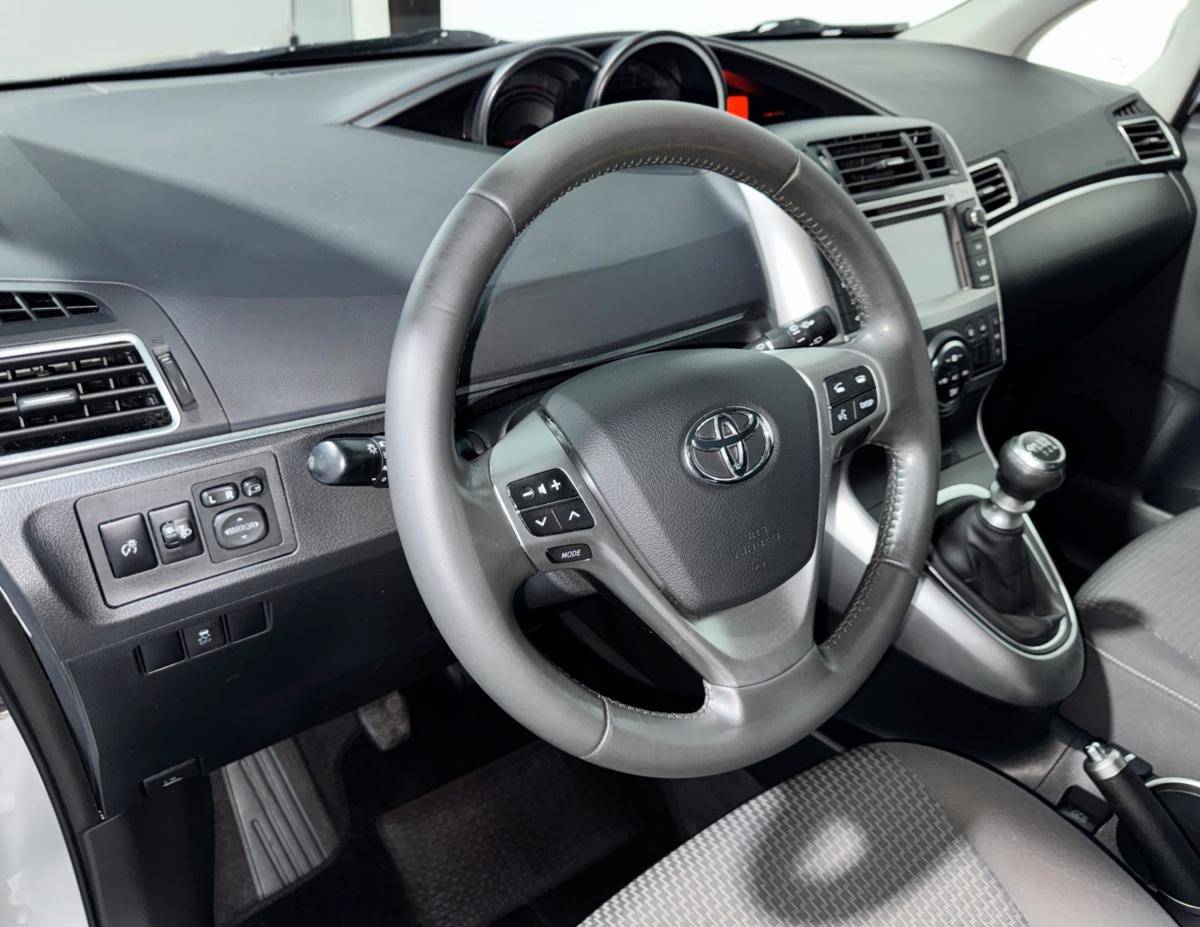 toyota-verso-2015-diesel-1598cc