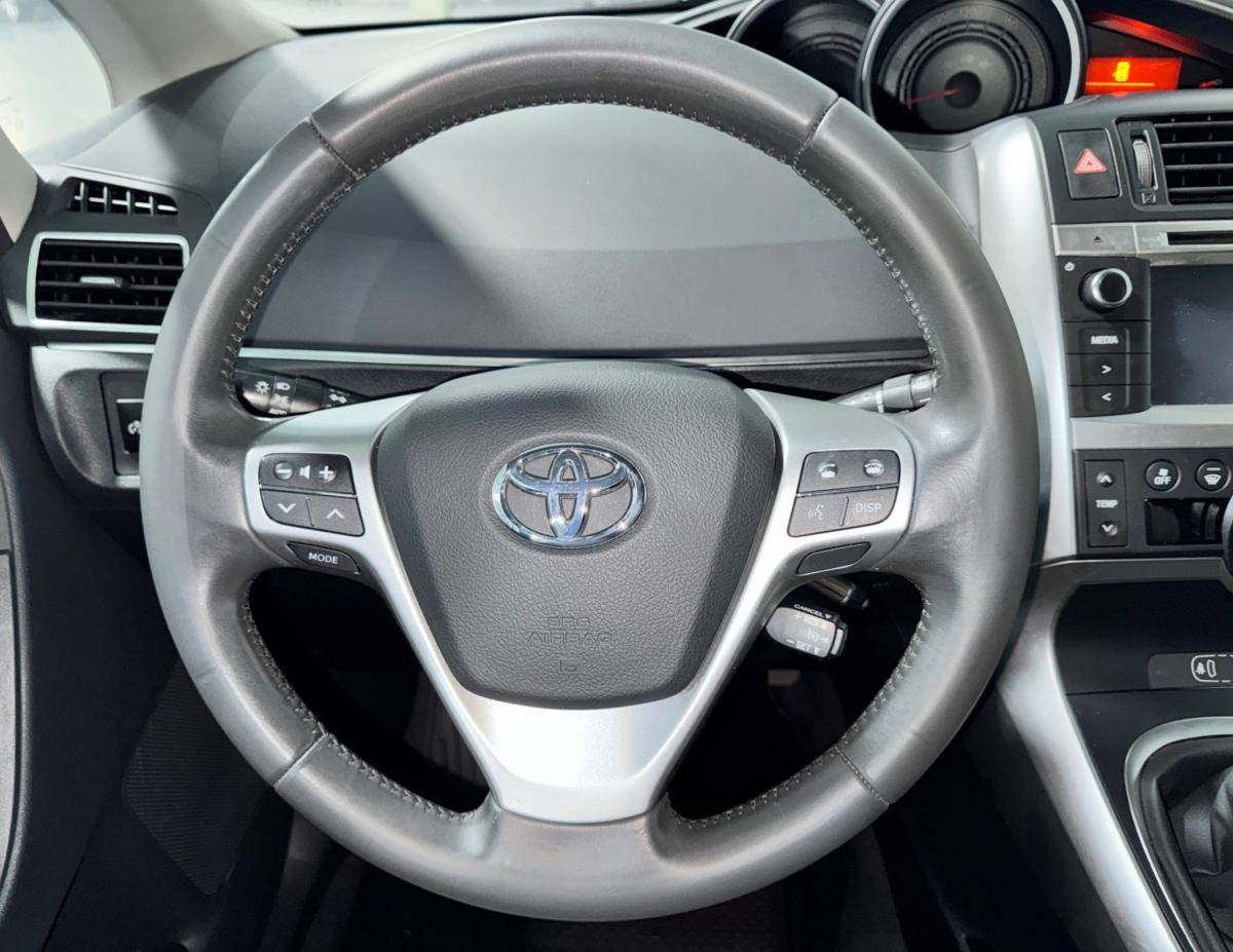 toyota-verso-2015-diesel-1598cc