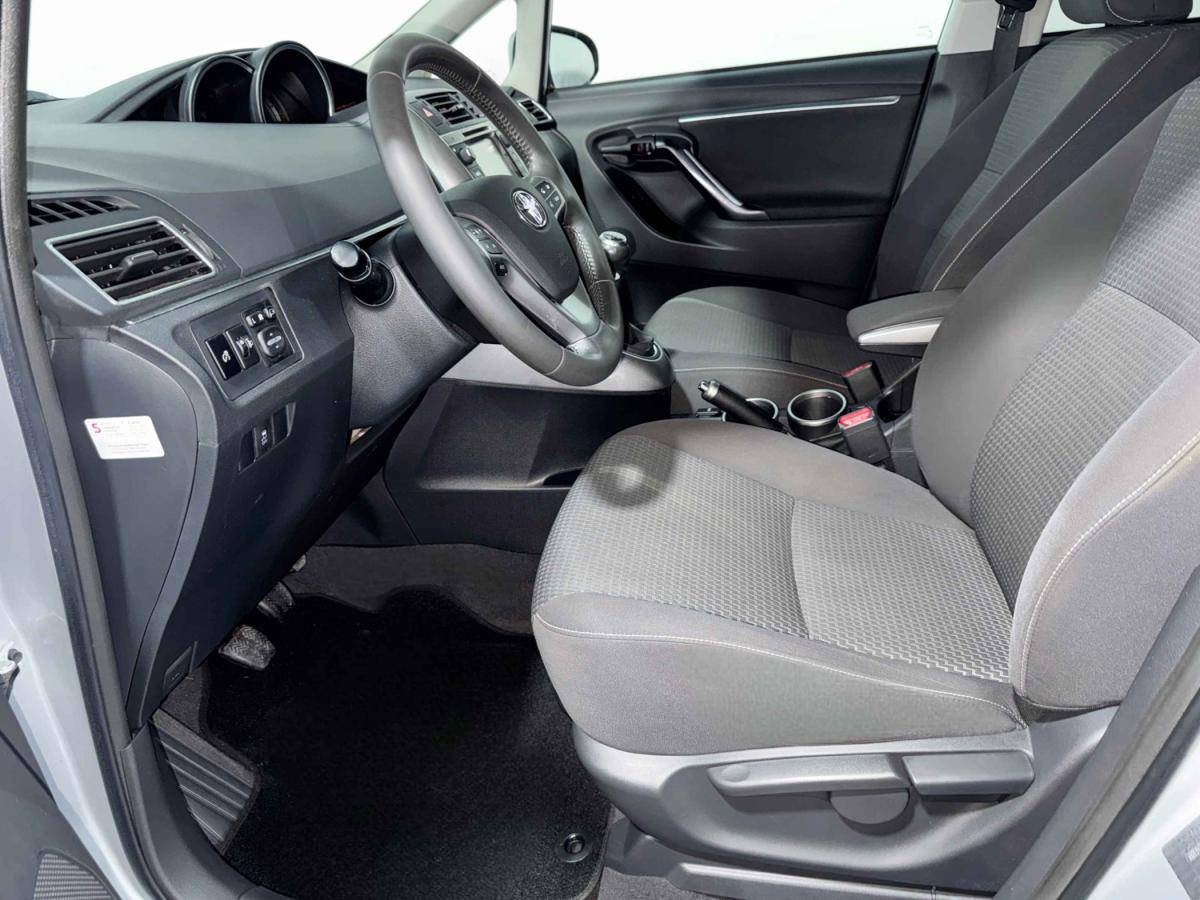 toyota-verso-2015-diesel-1598cc