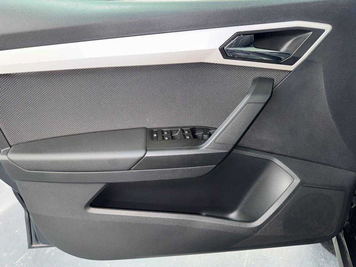 seat-arona-2019-gasolina-999cc