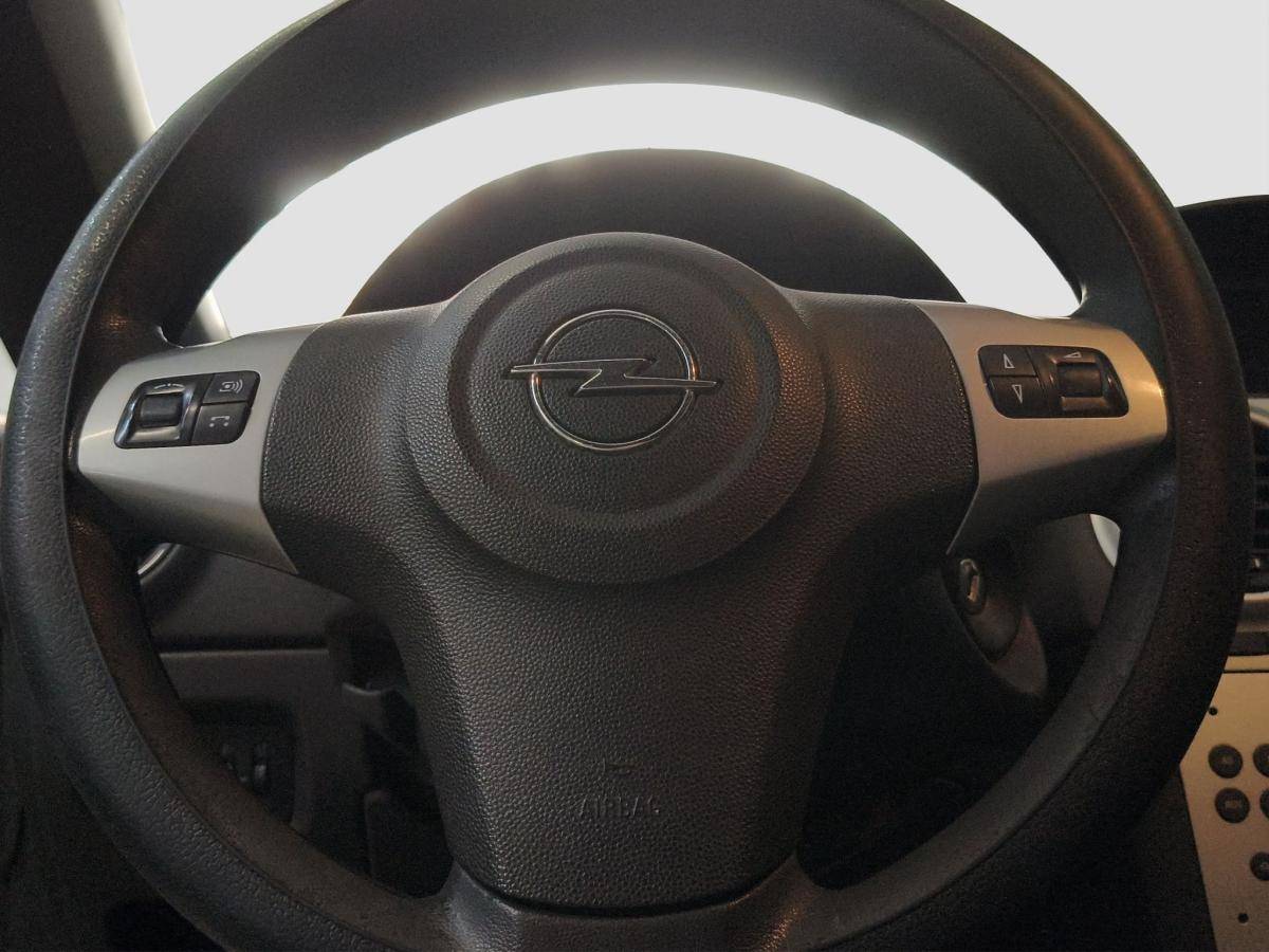 opel-corsa-2014-diesel-1248cc