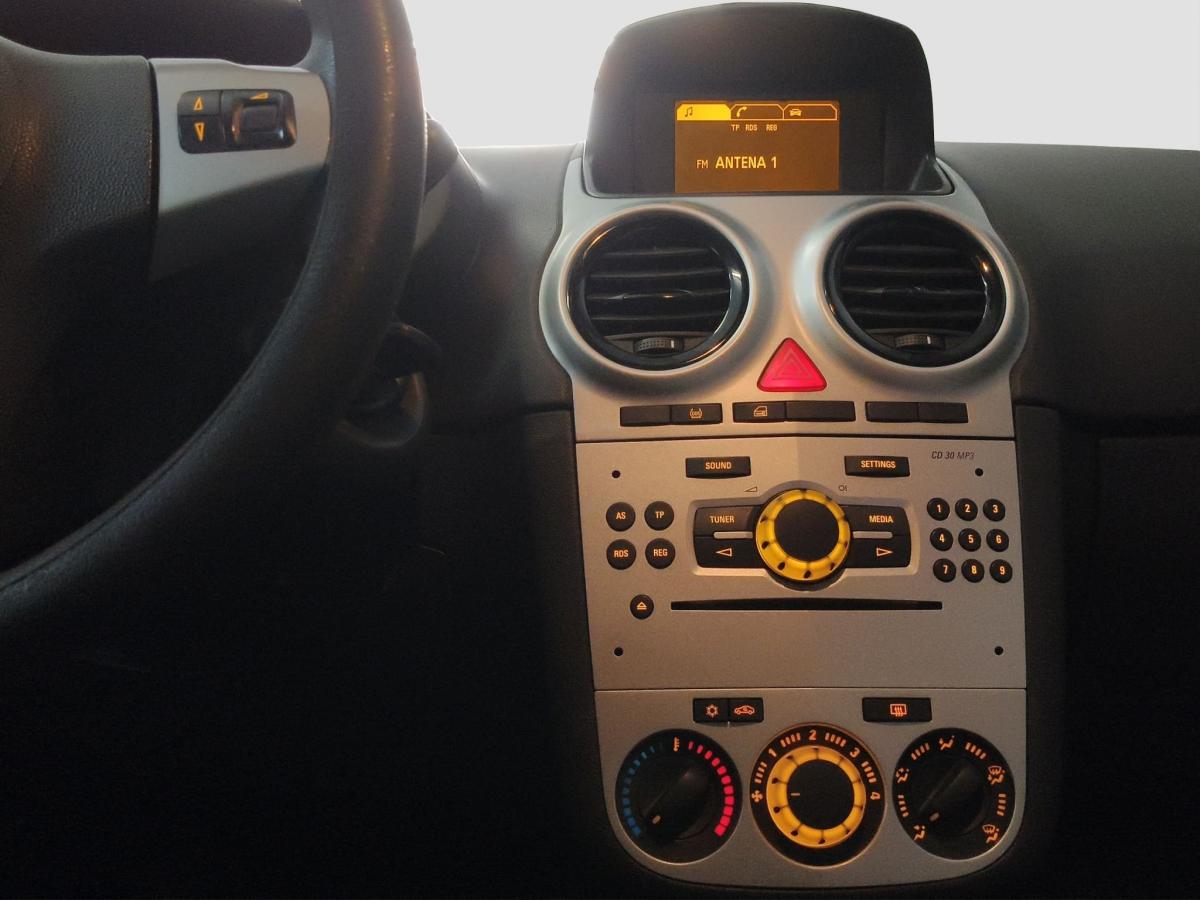 opel-corsa-2014-diesel-1248cc