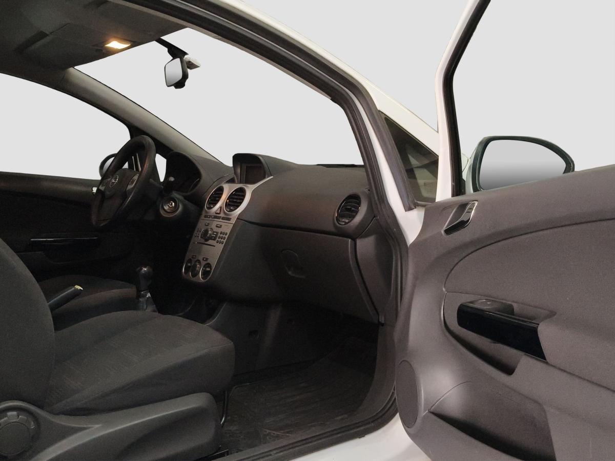 opel-corsa-2014-diesel-1248cc
