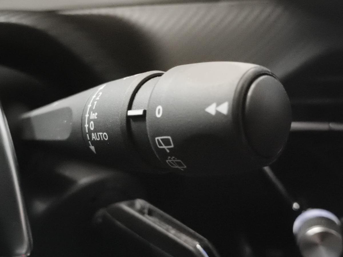 peugeot-208-2025-gasolina-1199cc