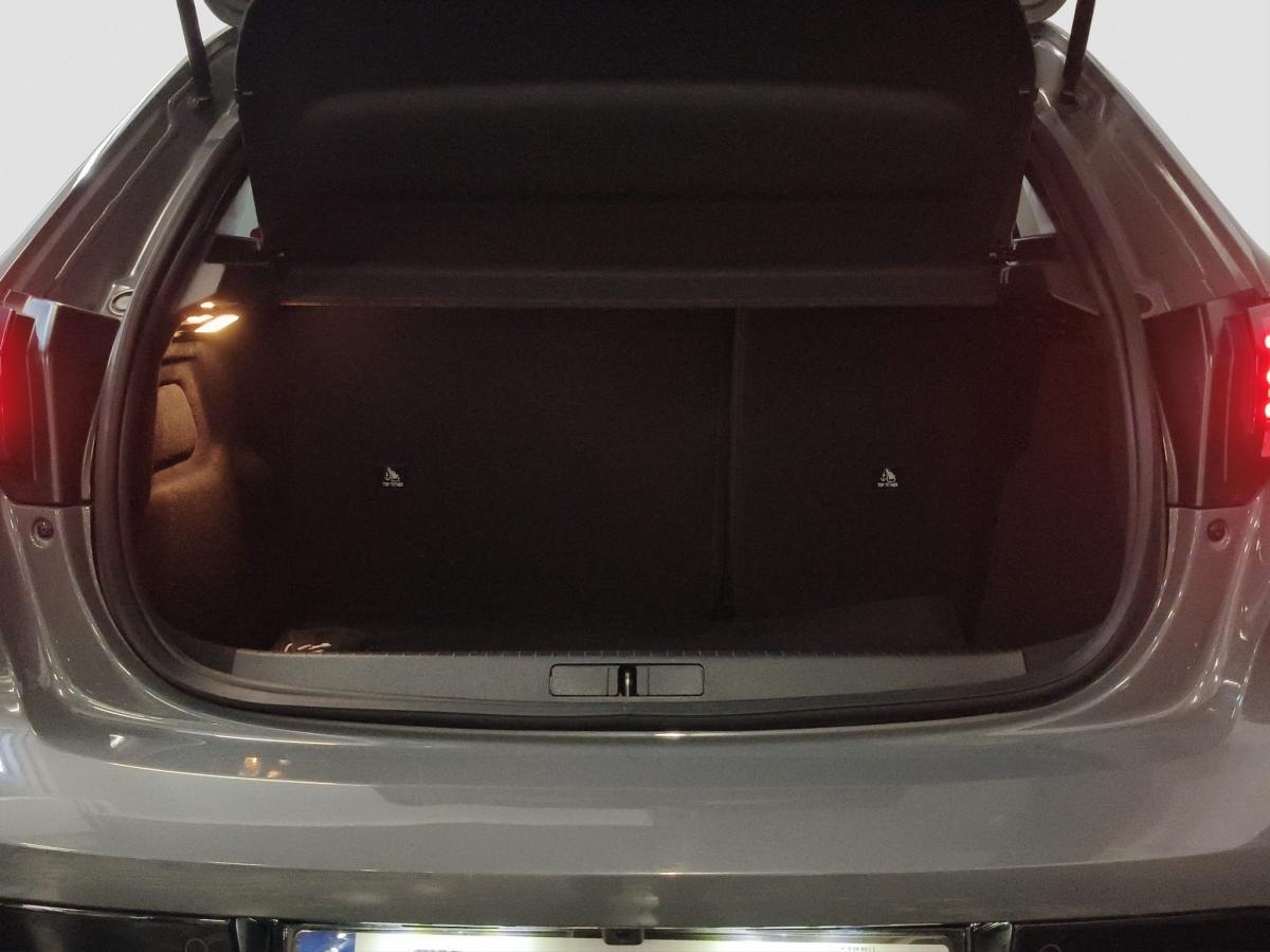 peugeot-208-2025-gasolina-1199cc