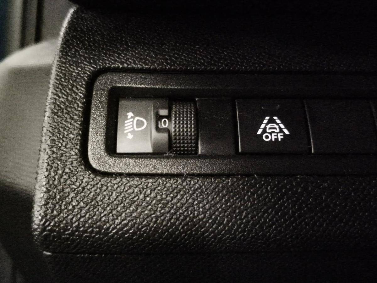 peugeot-3008-2021-diesel-1499cc