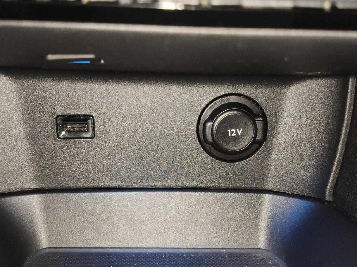 peugeot-3008-2021-diesel-1499cc
