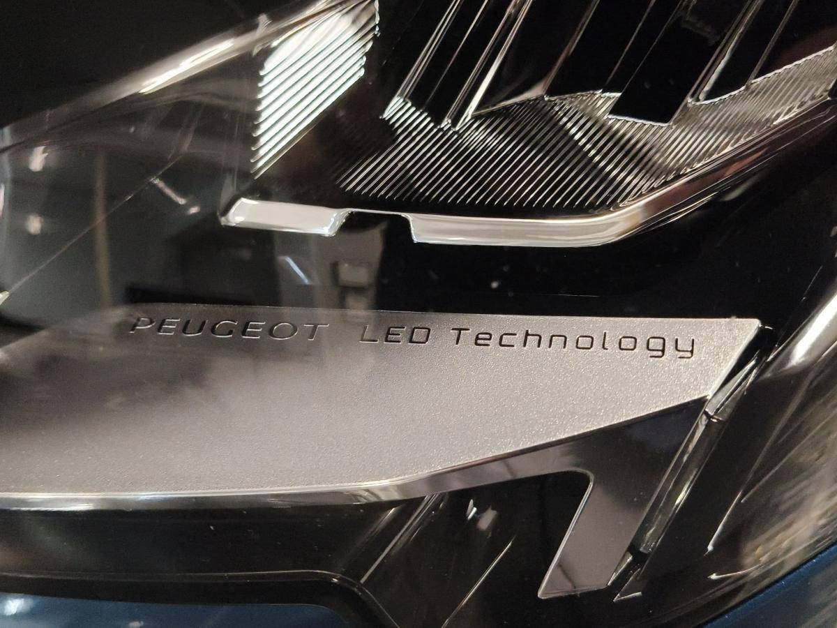 peugeot-3008-2021-diesel-1499cc