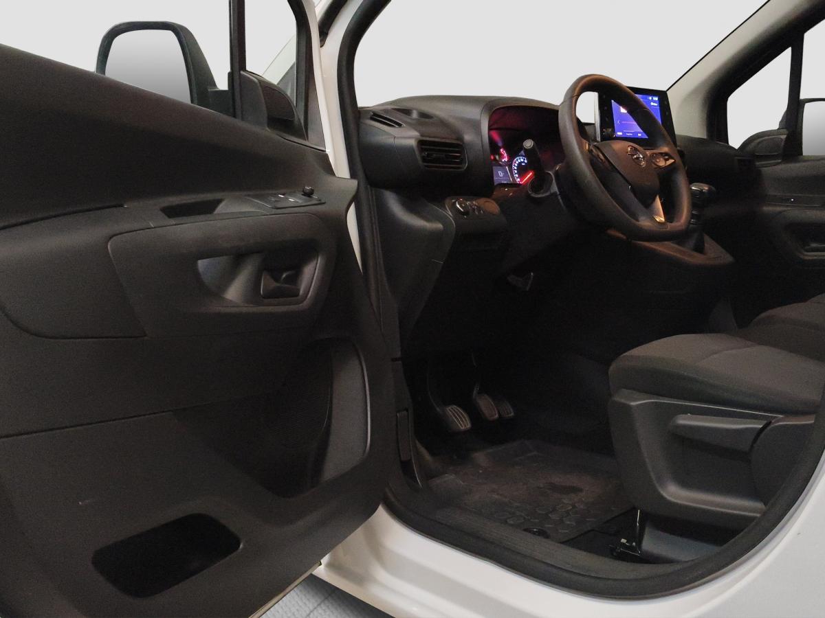 opel-combo-2023-diesel-1499cc