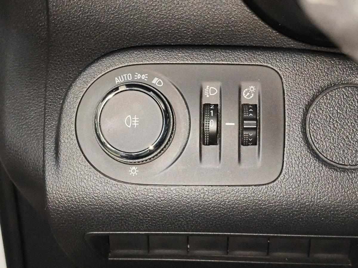 opel-combo-2023-diesel-1499cc