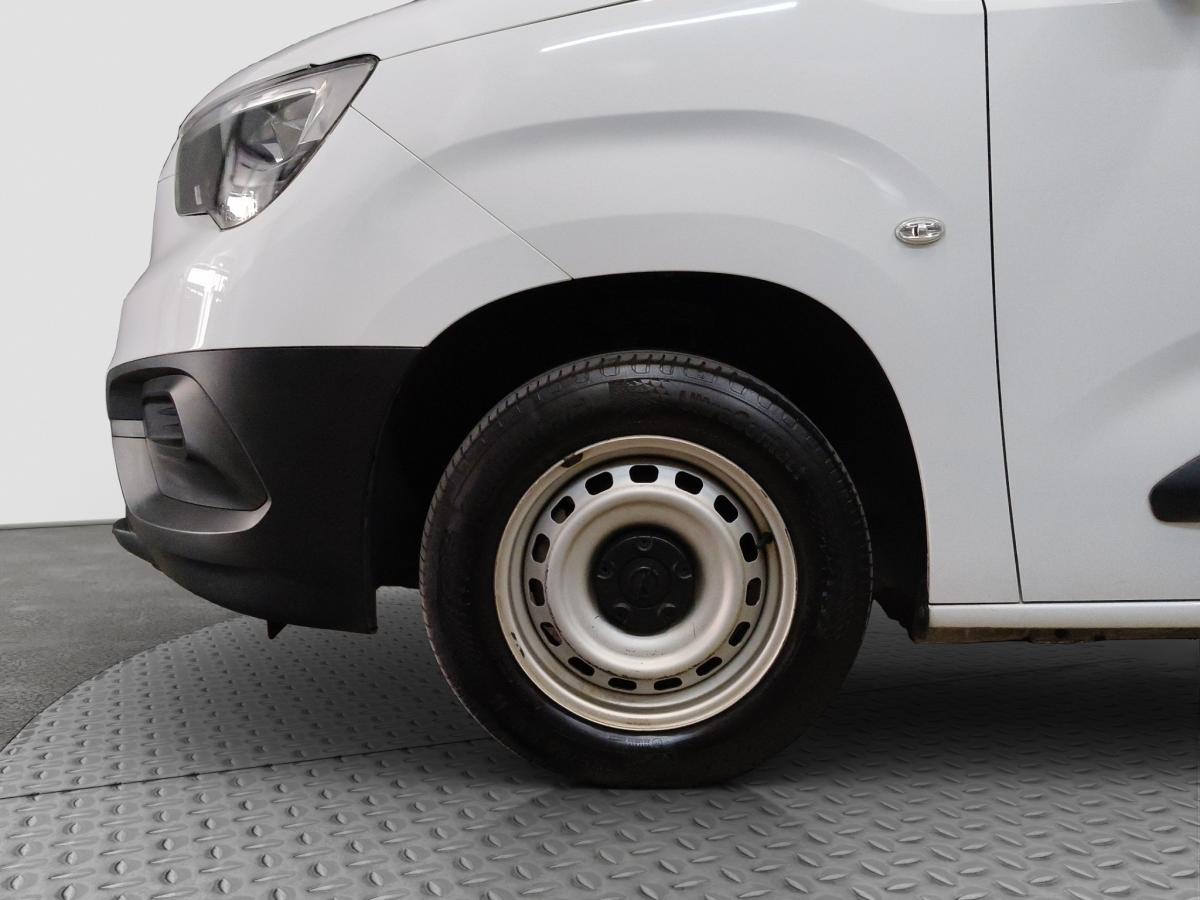 opel-combo-2023-diesel-1499cc