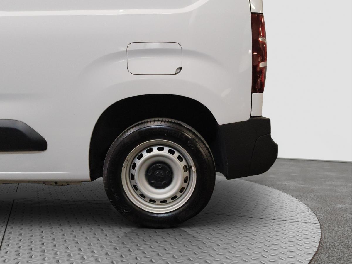 opel-combo-2023-diesel-1499cc