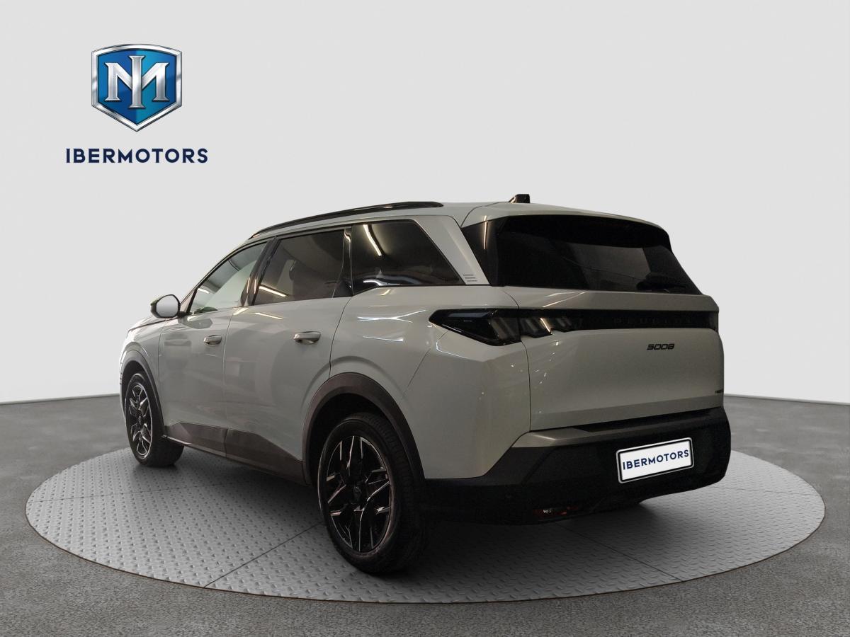 peugeot-5008-2025-gasolina-1199cc