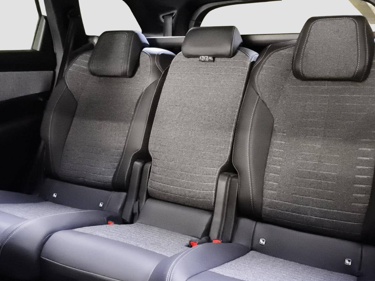 peugeot-5008-2025-gasolina-1199cc