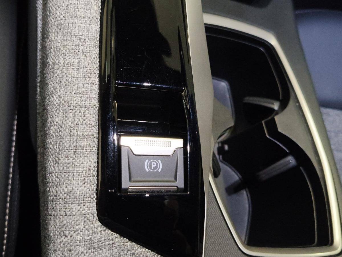 peugeot-5008-2025-gasolina-1199cc