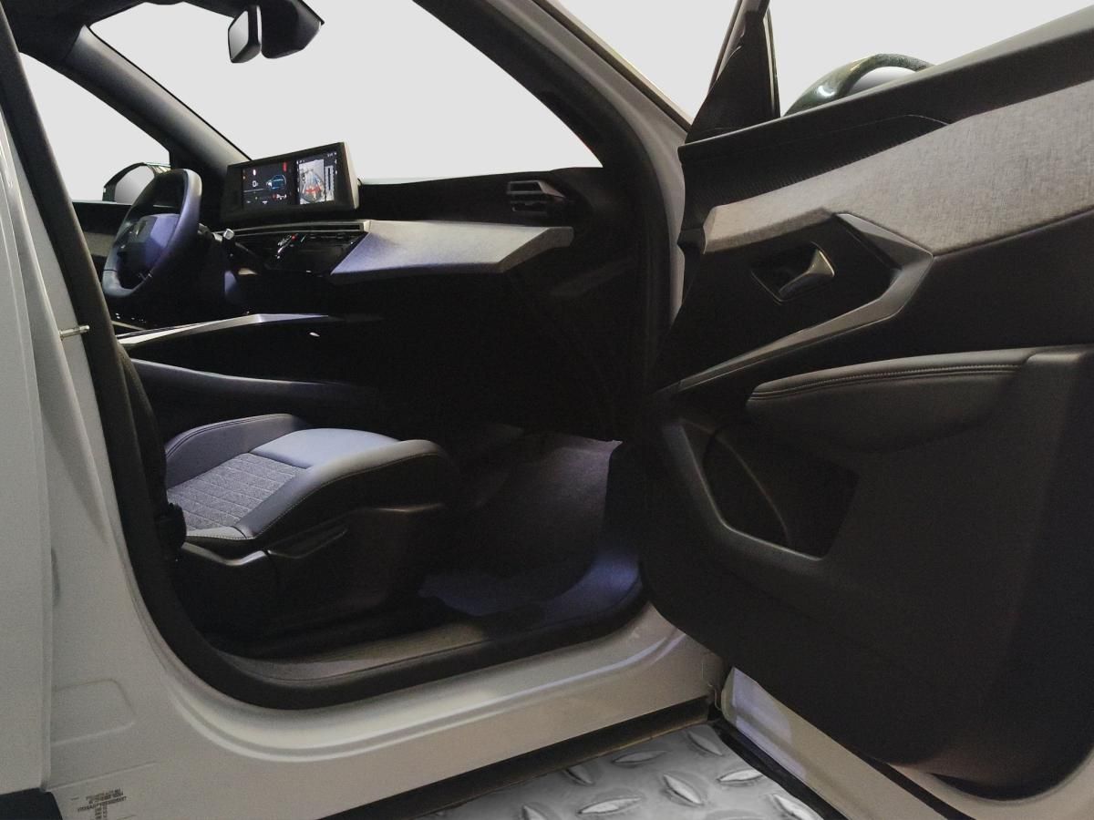 peugeot-5008-2025-gasolina-1199cc