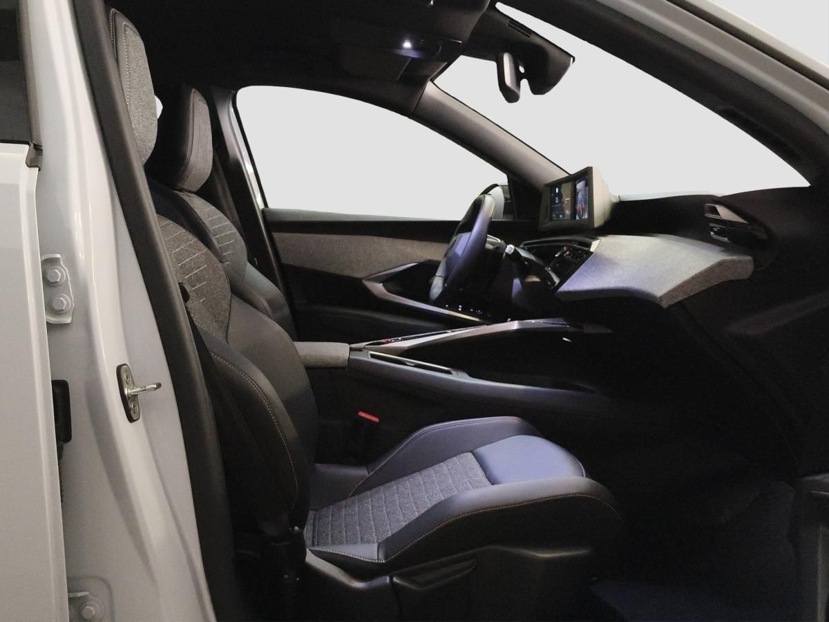 peugeot-5008-2025-gasolina-1199cc