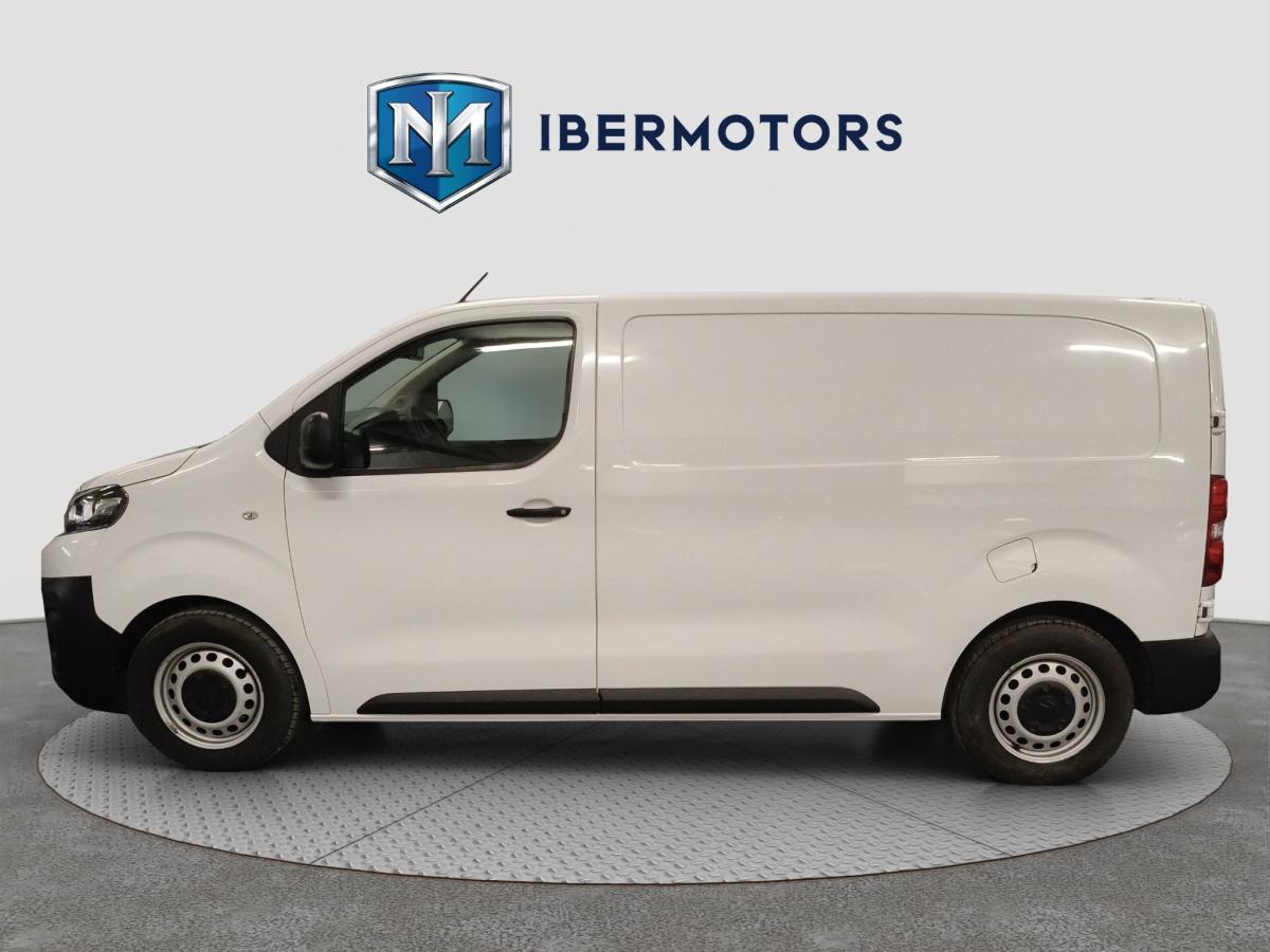 citroen-jumpy-2022-diesel-1499cc